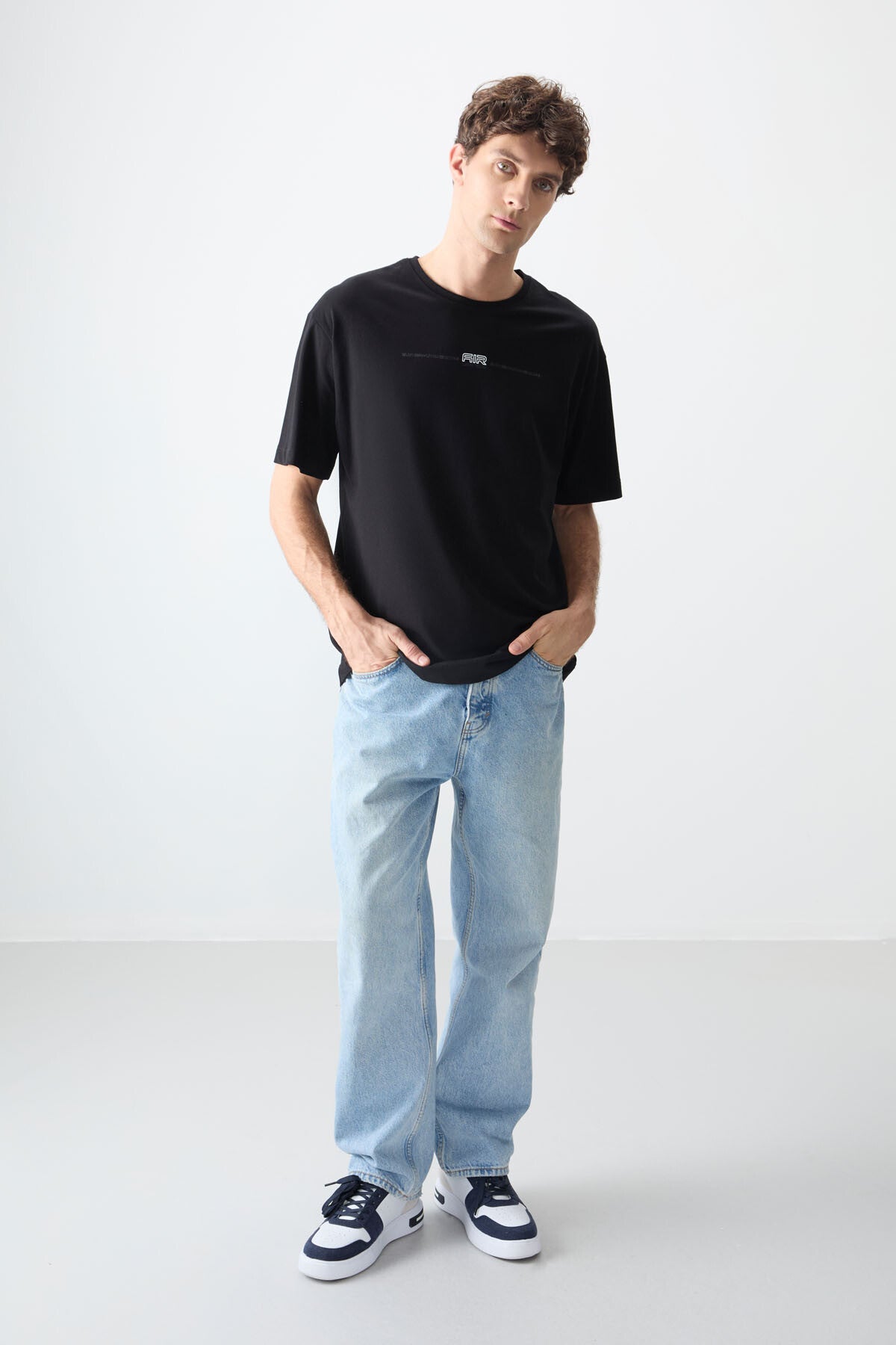 %100 pamuk kalin yumuşak dokulu oversize fit baskili erkek t-shirt - 88357 - Justyol