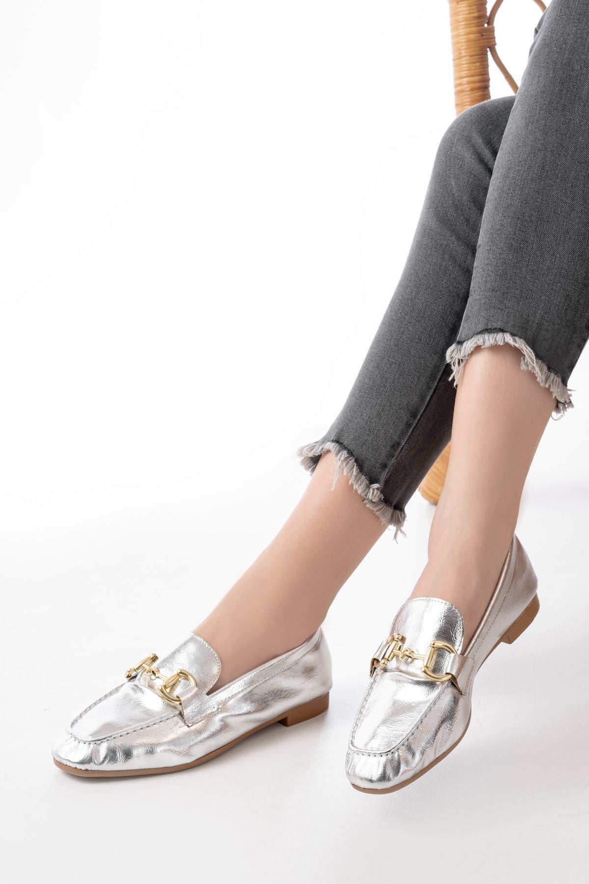 303süet toka aksesuarli günlük kadin babet - Justyol