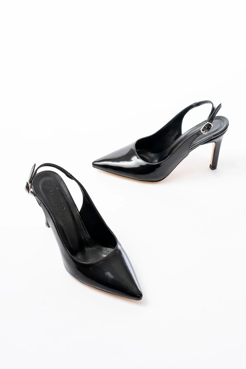 st-1153Escarpins femme vernies à talon 9 cm avec arrière ouvert
