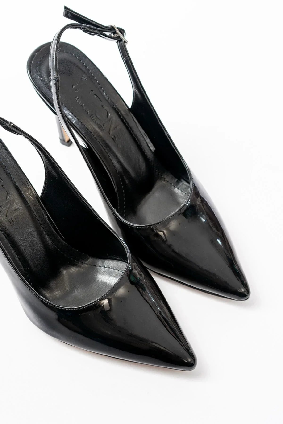 st-1153Escarpins femme vernies à talon 9 cm avec arrière ouvert - Justyol