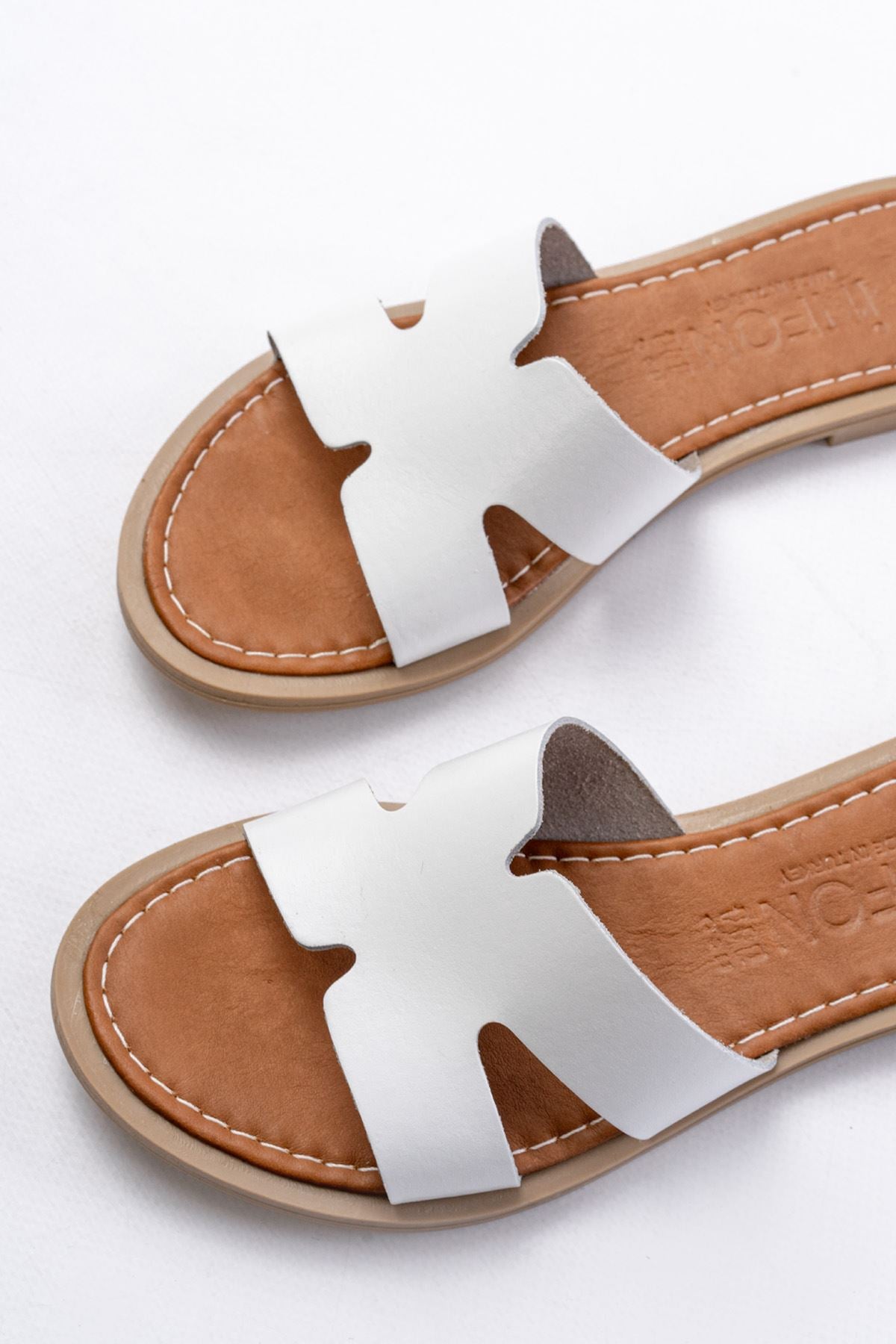 169 - 6100ortopedik hakiki deri kadin terlik - Justyol