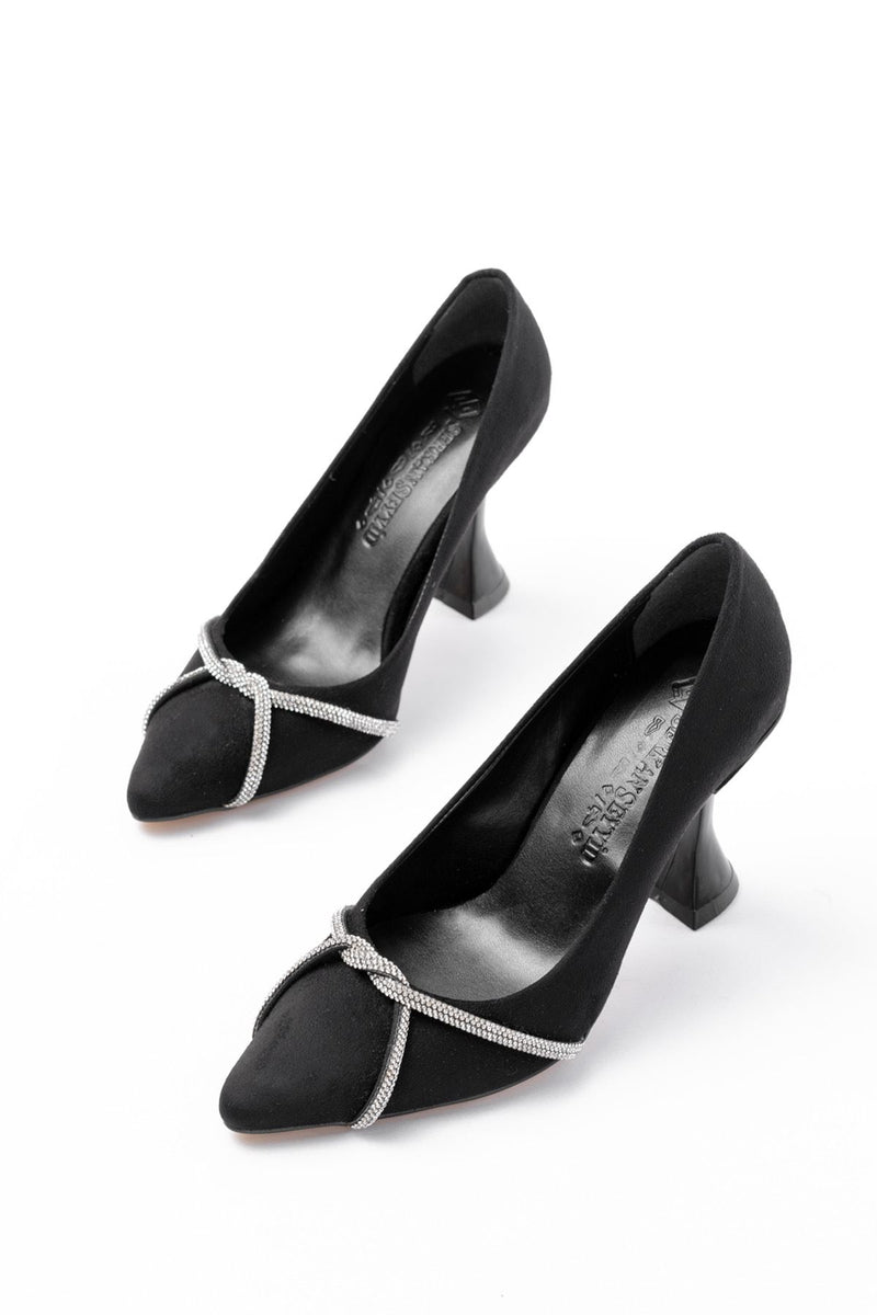 k-10Escarpins Femme à Talon Orné de Strass et Bride Enroulée – Élégance Artisanale