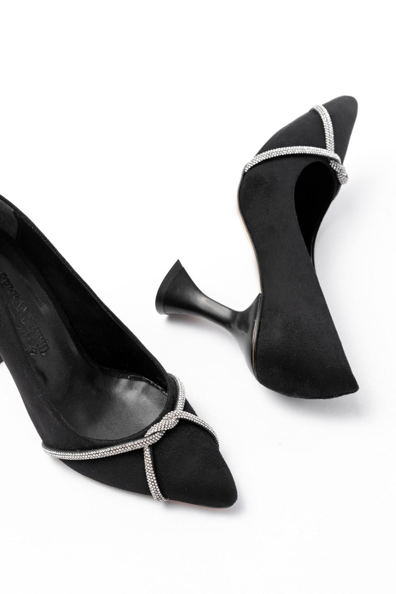 k-10Escarpins Femme à Talon Orné de Strass et Bride Enroulée – Élégance Artisanale