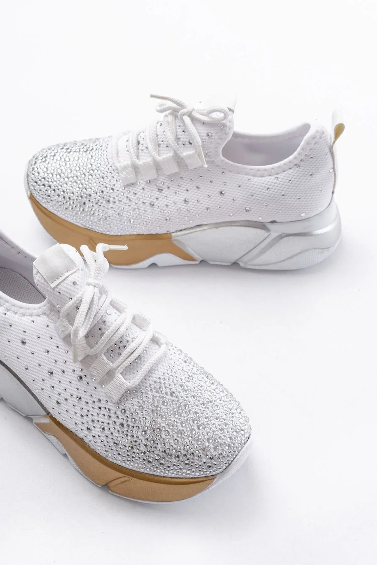 rs-403Baskets femme à lacets en maille avec détails argentés - Justyol