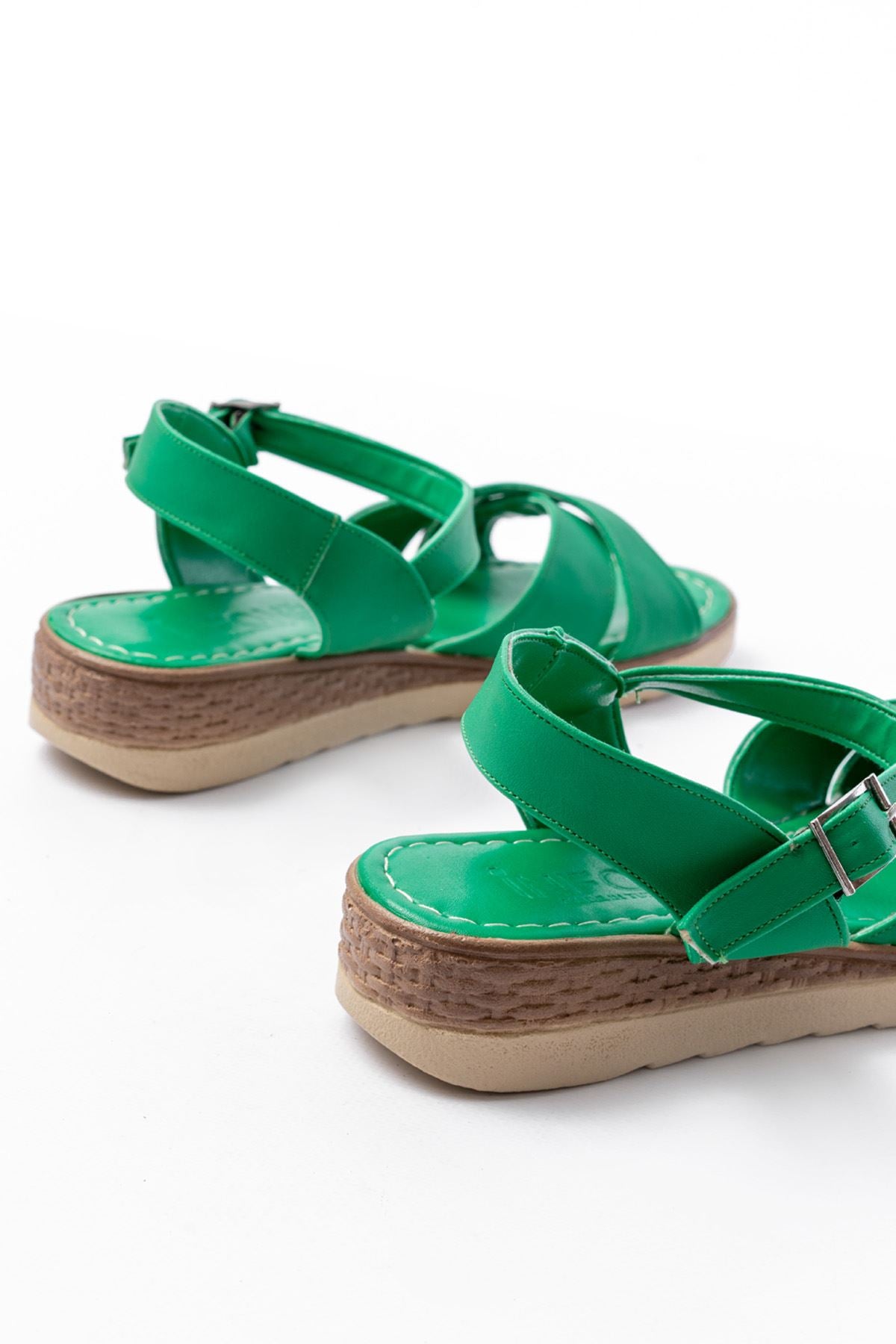 692 - 564ortopedik taban çapraz tokali kadin sandalet - Justyol