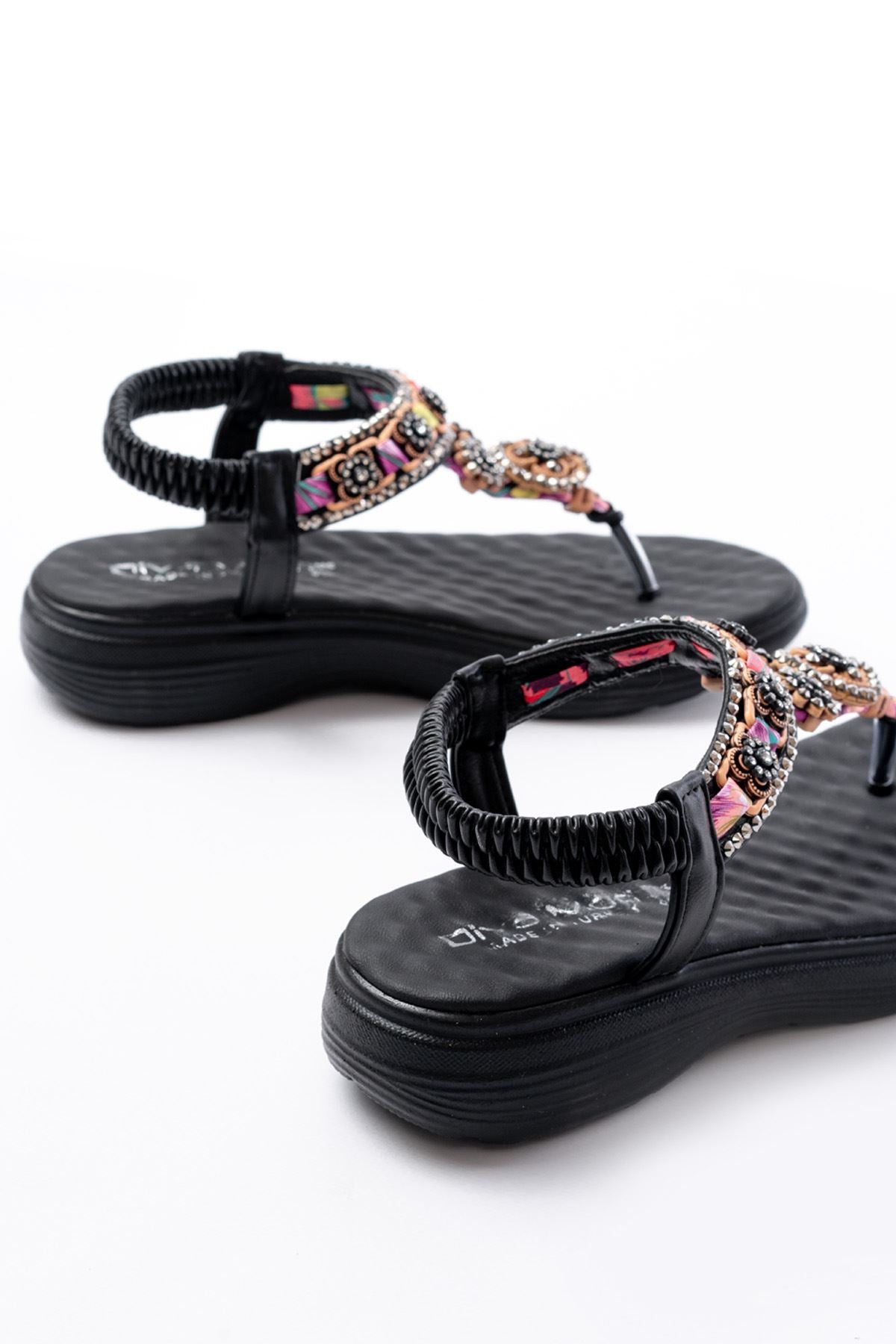 dm - 609taşli arka lastikli parmak arasi kadin sandalet - Justyol