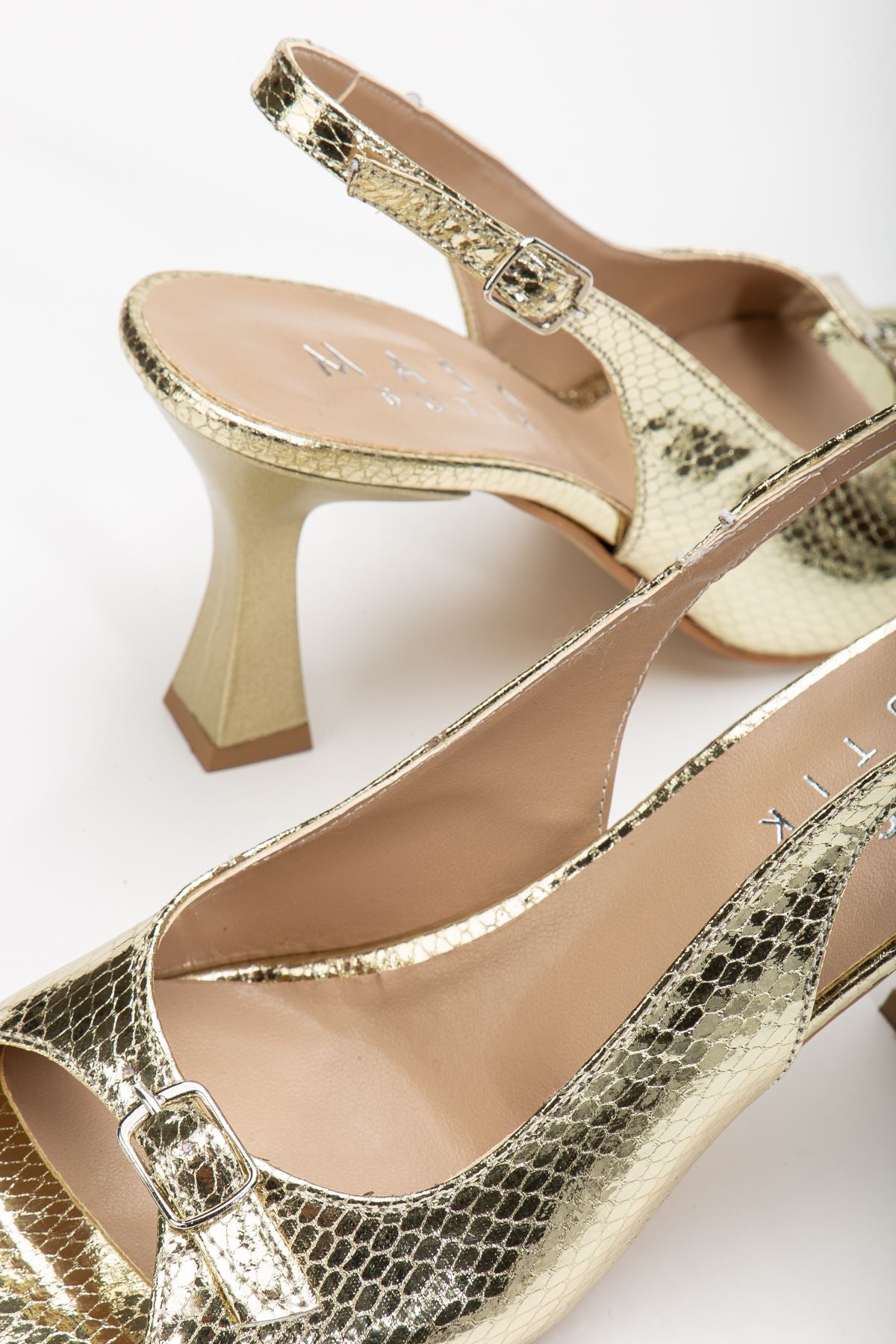 felya arkasi açik topuklu ayakkabi - Justyol