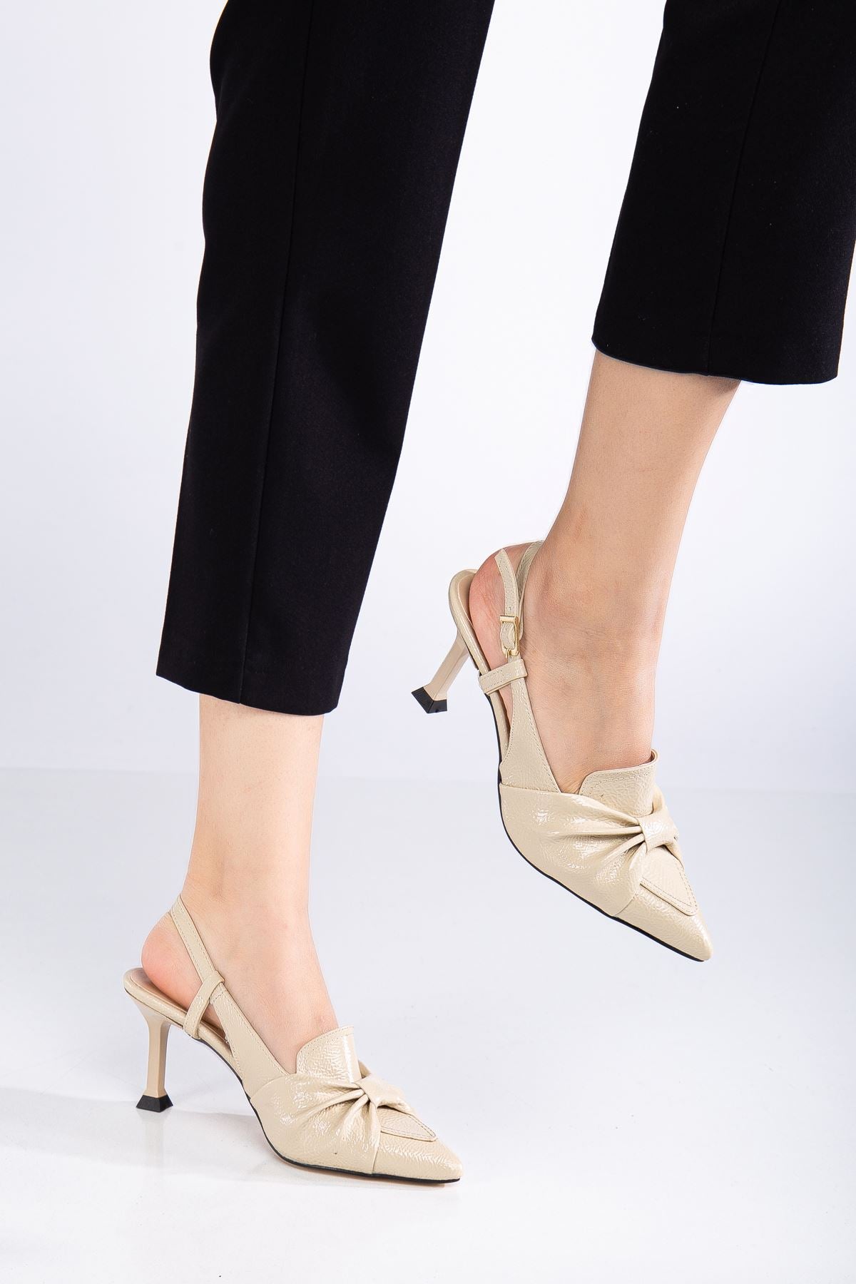 <tc>Chaussures à talons verni Linda</tc>