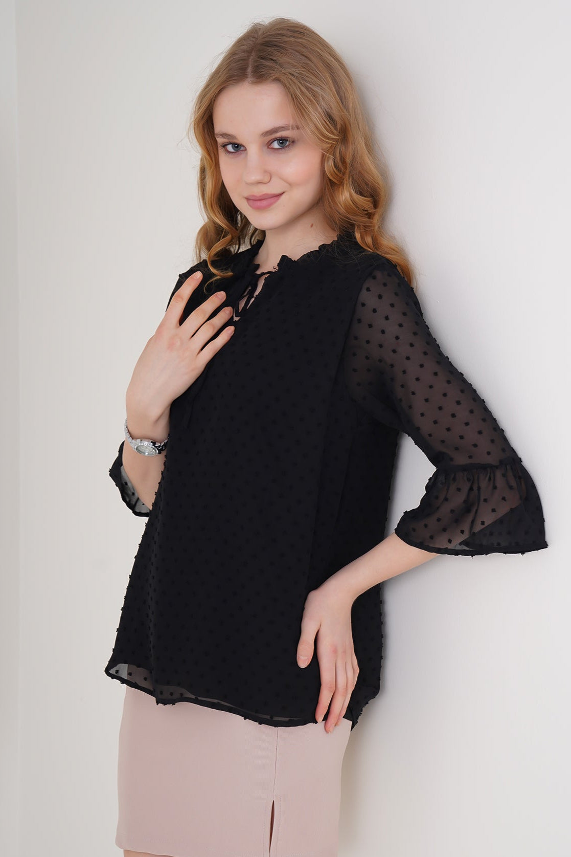 <tc>Blouse en chiffon - Modèle 0415</tc>