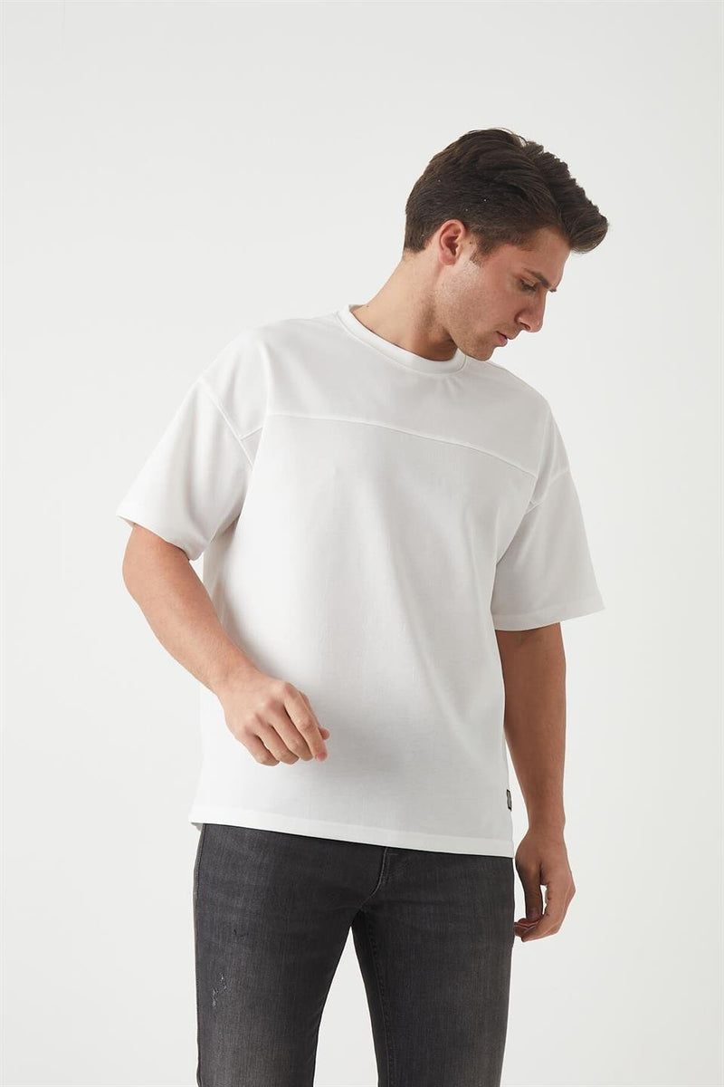 T-Shirt Homme Oversize à Empiècements Modernes