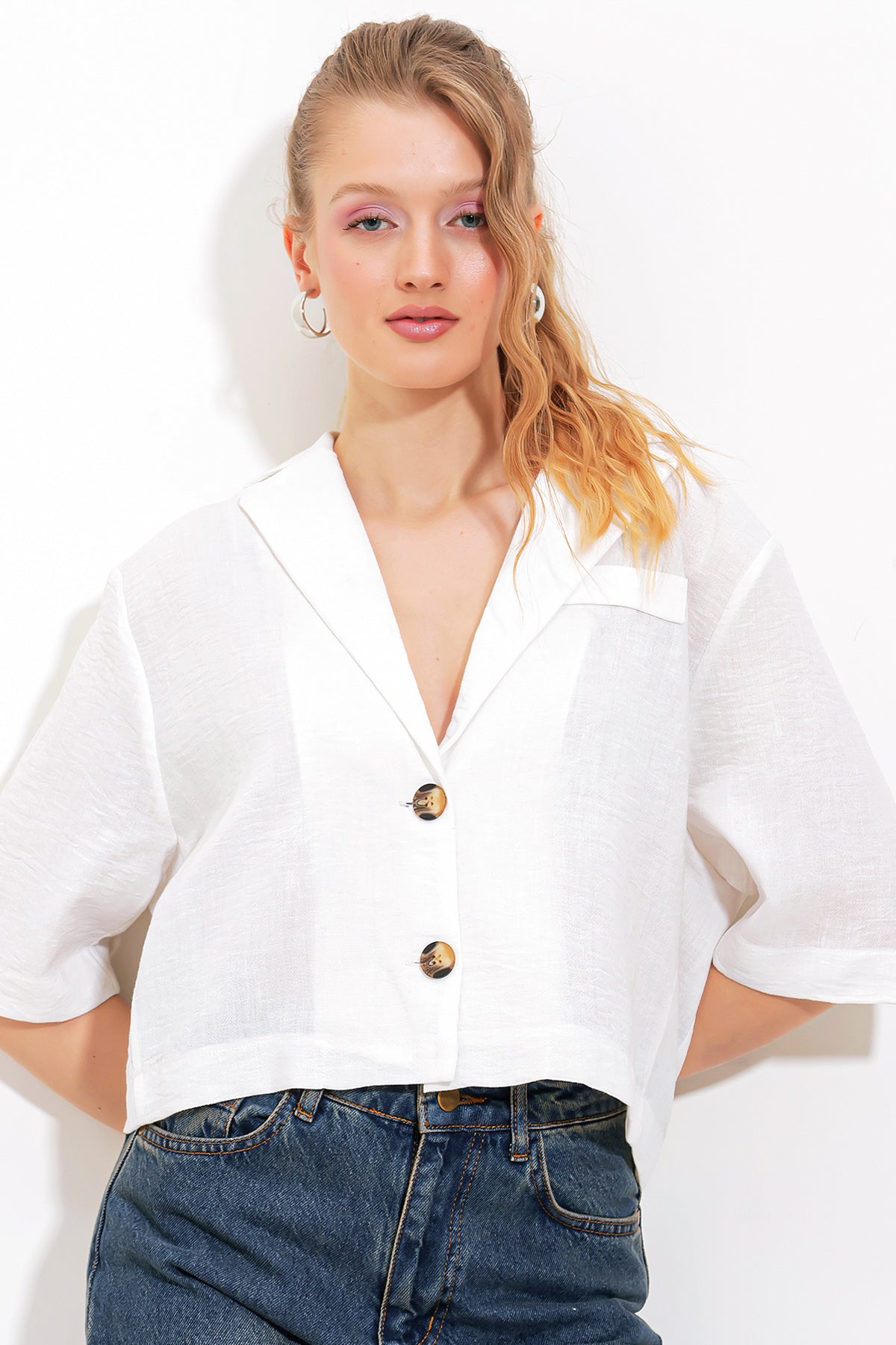 kadinçift düğmeli oversize crop keten ceket 0706