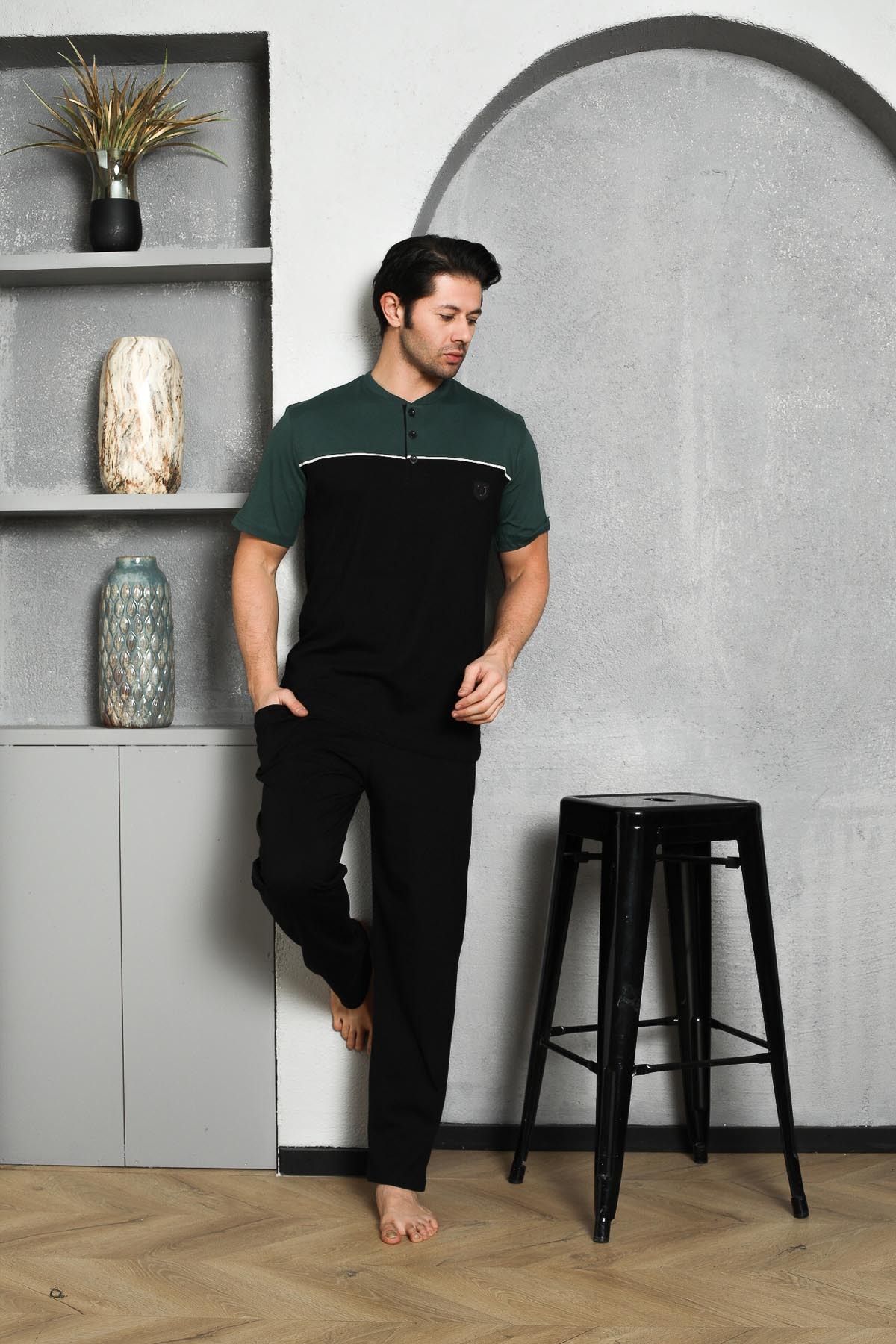 <tc>Ensemble pyjama homme en coton suprême, manches courtes, avec empiècement à trois boutons et écusson, pour l'été M58322310</tc>