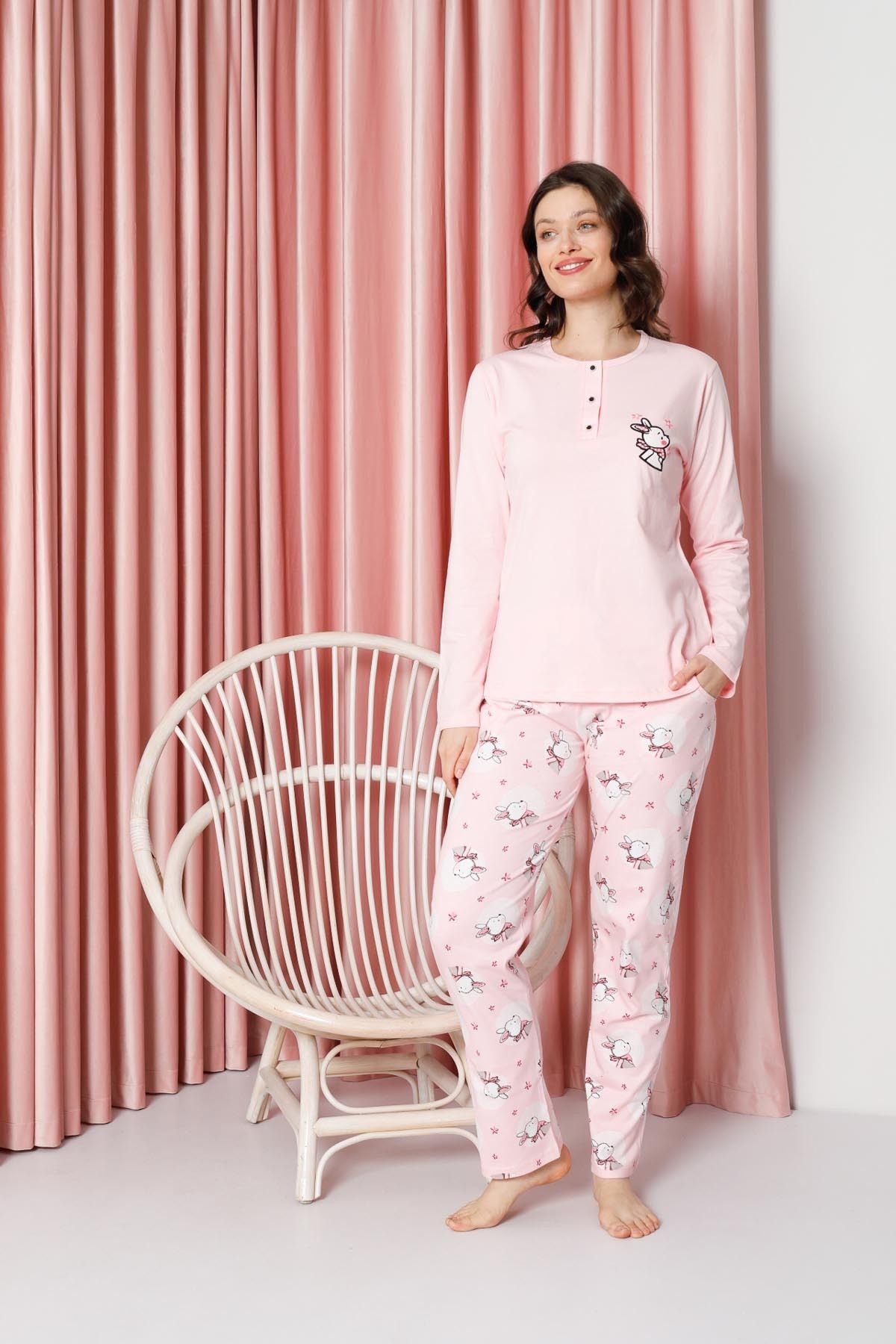 <tc>Pyjama Femme Ensemble à Manches Longues à Motif Lapin Coton Suprême Modèle W20632316</tc>