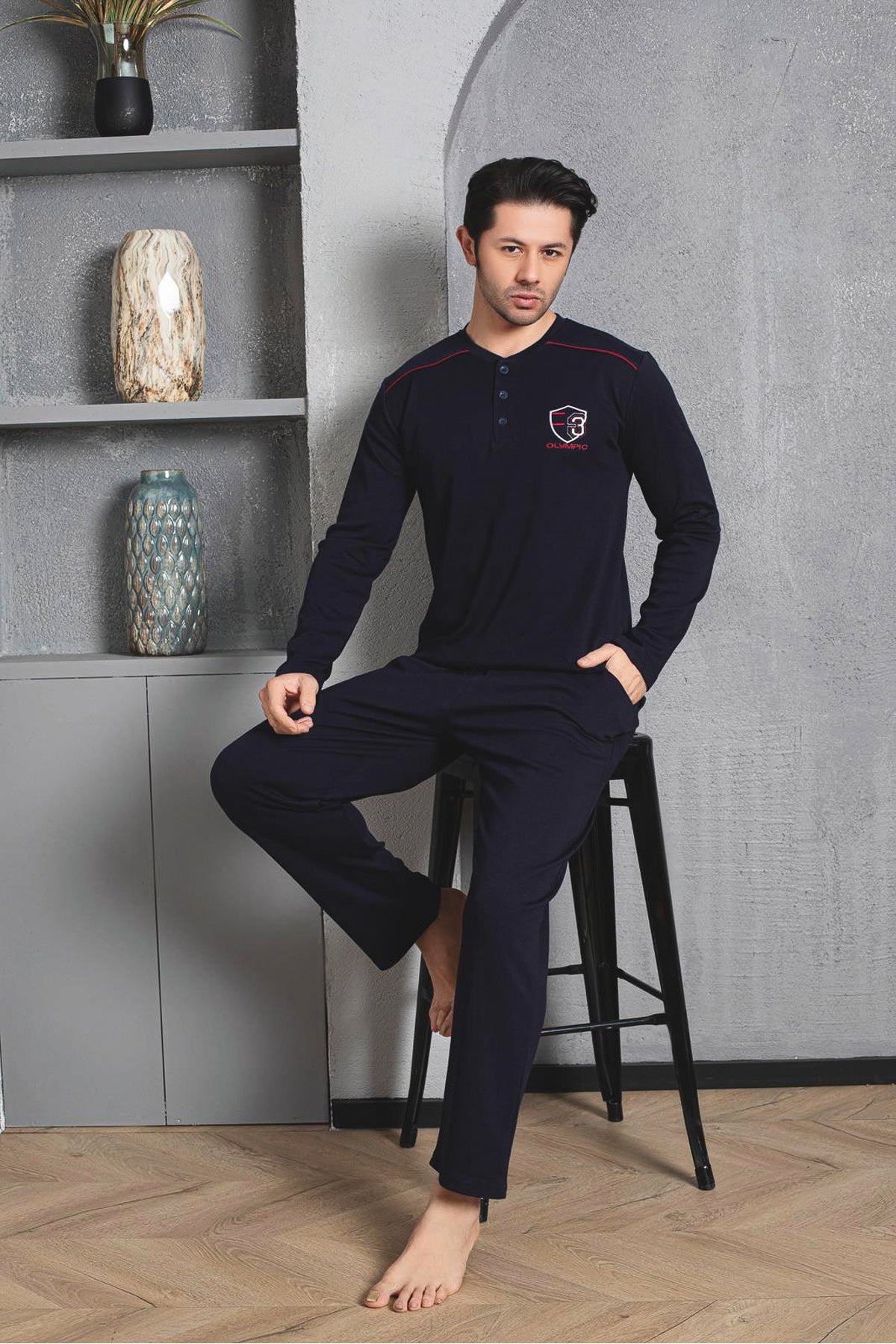 <tc>Ensemble pyjama homme en coton interlock avec épaules à motif voiture et broderie "Olympic", pour mi-saison M70232301</tc>