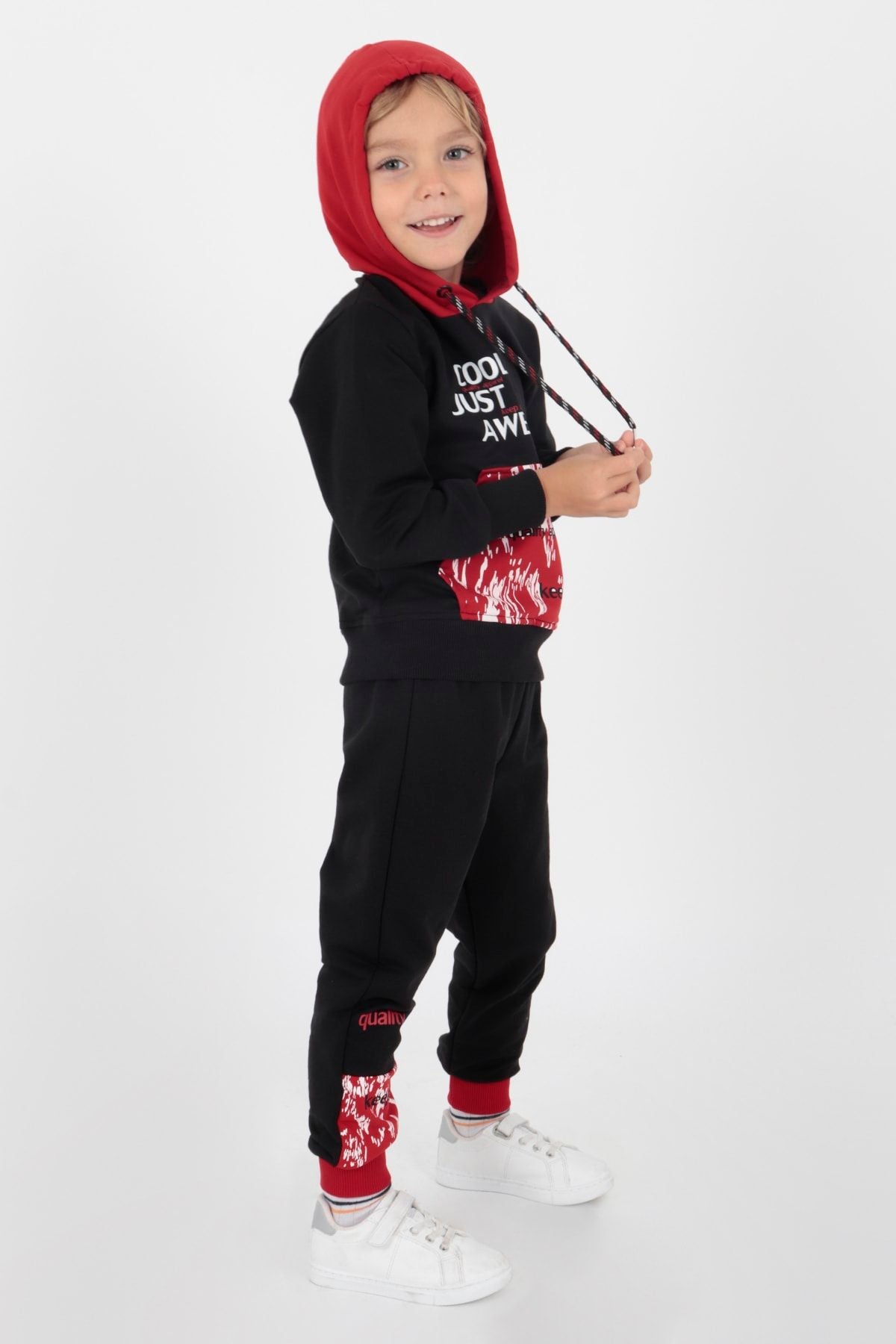 <tc>Ensemble de survêtement avec imprimé Cool pour garçon Ahenk Kids AK15015</tc>