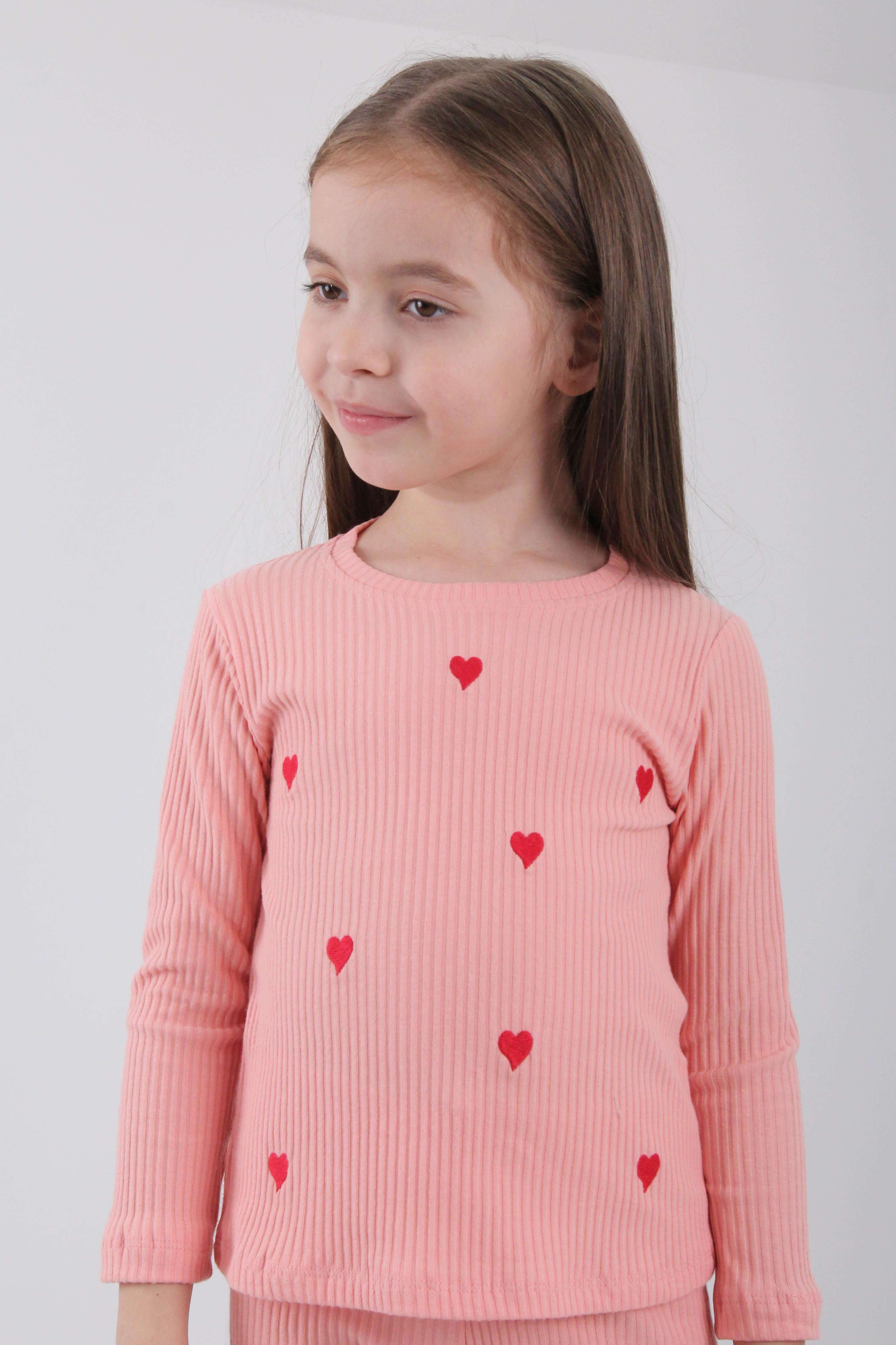 <tc>Sweatshirt fille avec broderie de petit cœur en 100 % coton</tc>