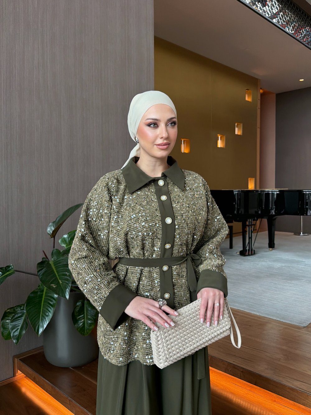 طقم نسائي شيك 2 قطع جاكيت + بنطلون مريح قماش ساندي أنيق