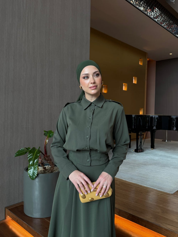 Ensemble femme blouse et jupe fluide – Élégance moderne