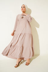 <tc>Robe de modestie avec lien au cou 1627.</tc>