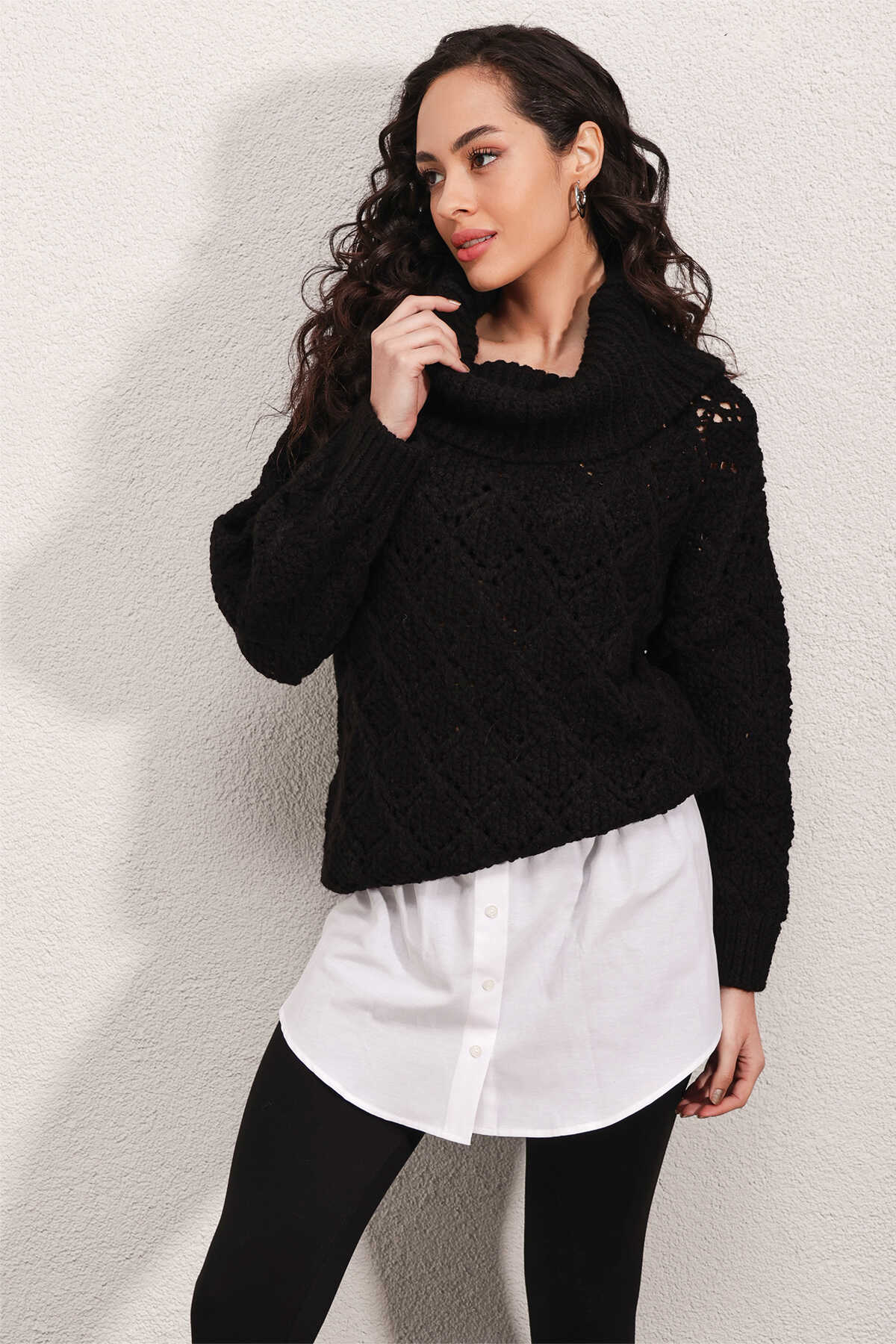 <tc>Sweatshirt, pull, chemise et jupe 1888</tc>