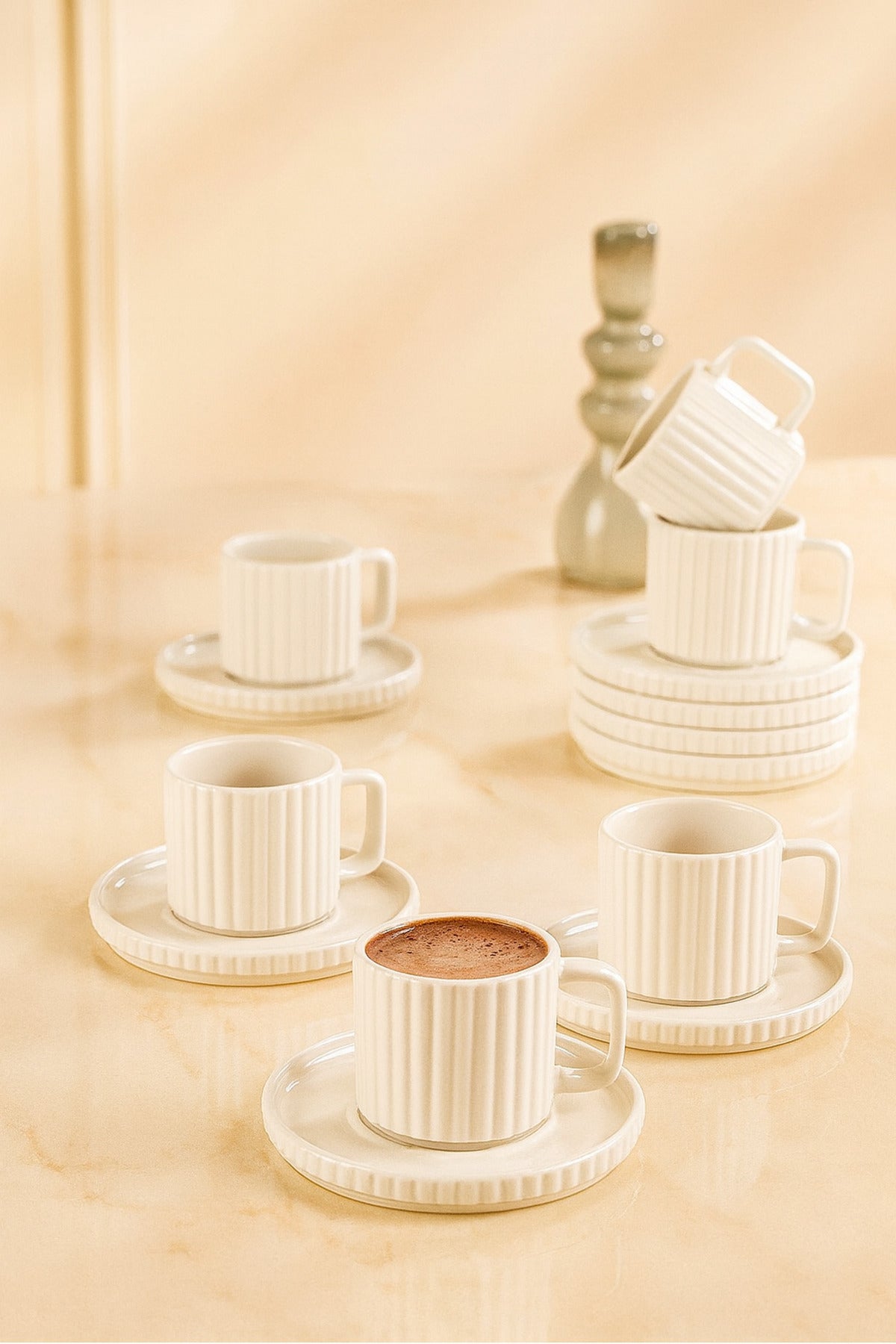 Service à Café Saturn en Porcelaine 12 Pièces pour 6 Personnes