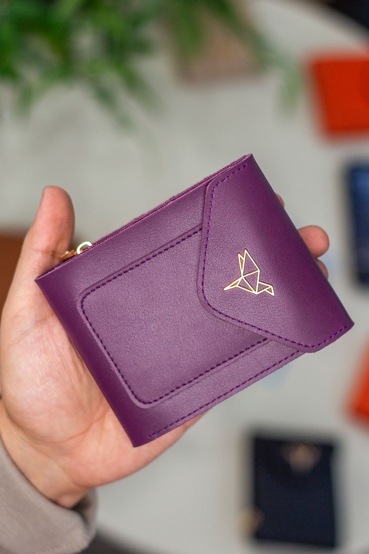 Peru Vegan Deri Fermuarlı Bozuk Para Bölmeli Bol Kartlıklı Kadın Cüzdanı - Justyol