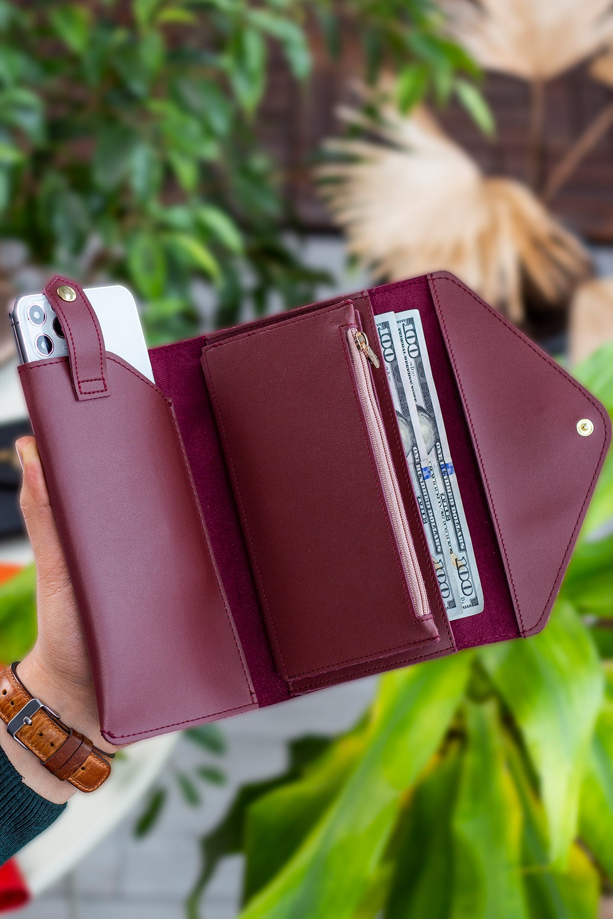 Enveloppe Téléphone et Boîtes de Pièces - Cuir Synthétique, Design Élégant et Pratique