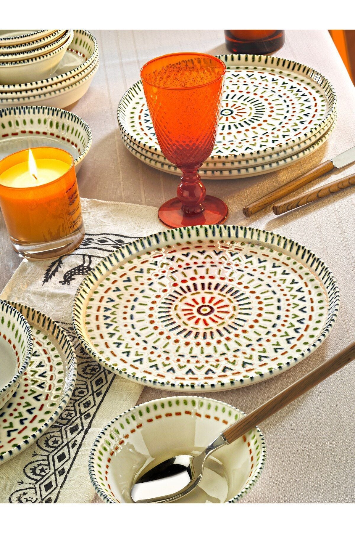 18 Parça 6 Kişilik Zen Mandalası Porselen Yemek Takımı - New Bone Yemek Seti - Justyol