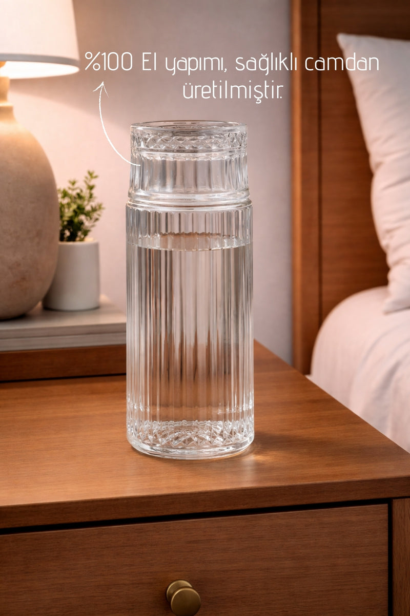Carafe de Chevet Artisanale en Verre avec Verre-Couvercle – 730 ml
