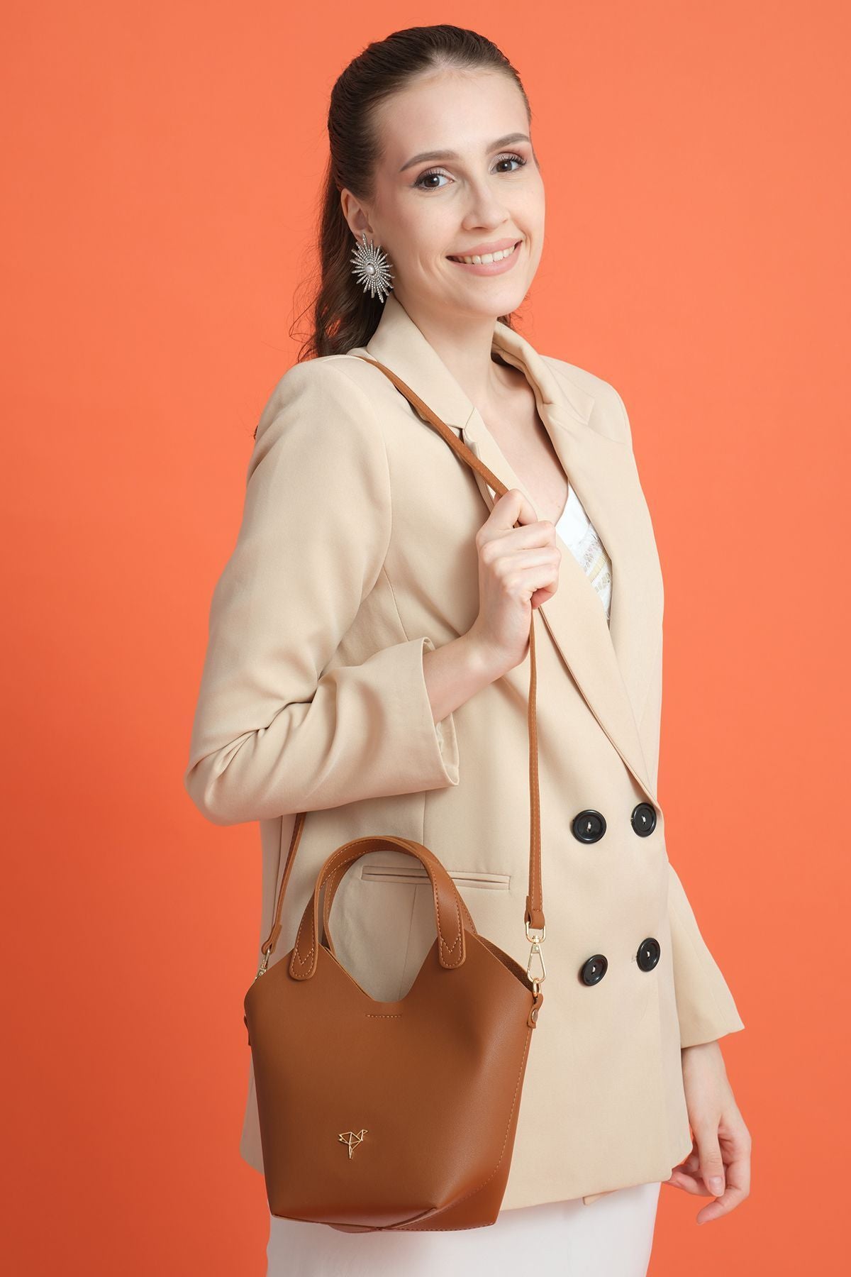 Nairobi Mıknatıs Kapamalı Yavru Kartlıklı Ayarlanabilir Askılı Kadın Taba Omuz Çantası - Justyol