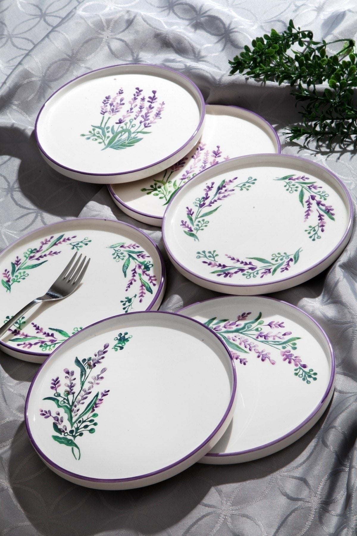 Assiettes empilables artisanales 19 cm – Lot de 6 en céramique avec finition brillante
