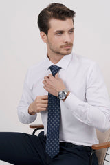 <tc>Set chemise et cravate (cravate à motif bleu marine et orange avec boîte cadeau & chemise satinée bleue parlement) - 6523</tc>