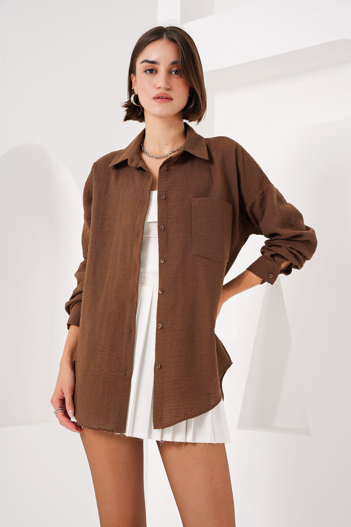 <tc>Chemise en lin oversize à une poche 20153.</tc>