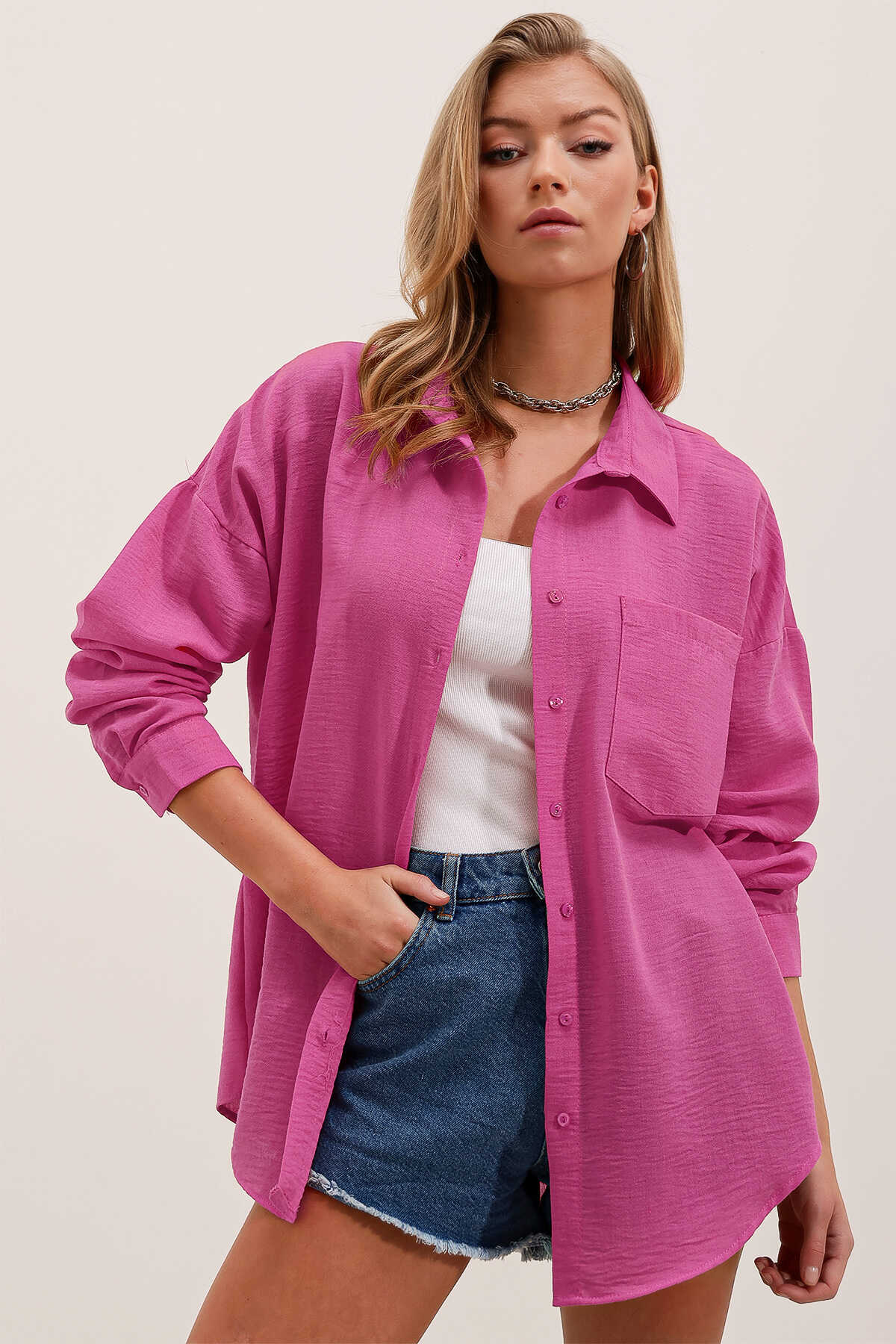 <tc>Chemise en lin oversize à une poche 20153.</tc>