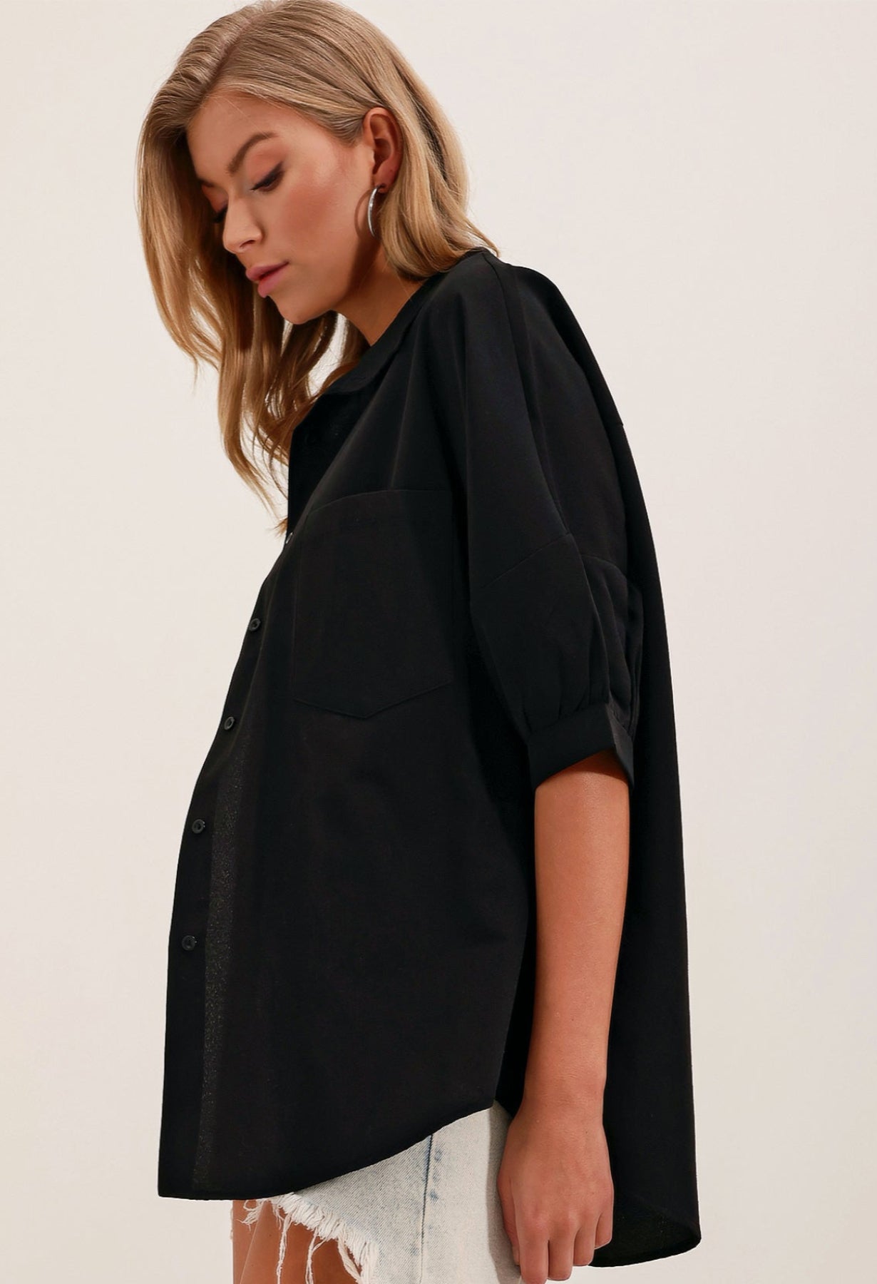 <tc>Chemise basique oversize à manches courtes 20213</tc>