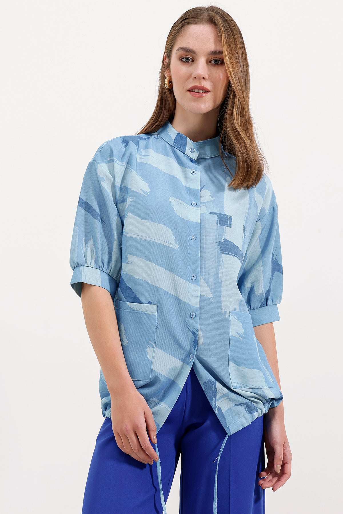 <tc>Chemise oversize à motif 20226.</tc>