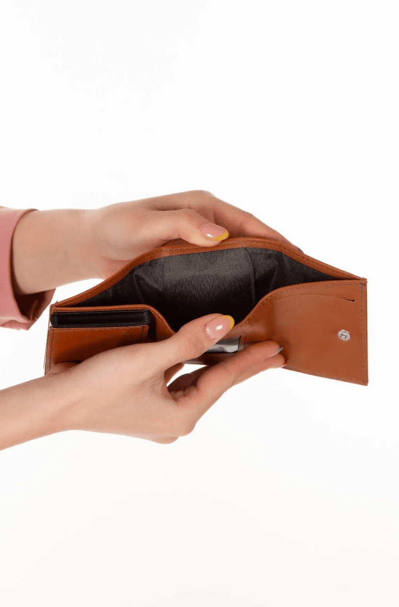 Porte-cartes en cuir vegan noir avec compartiment pour billets et mécanisme coulissant