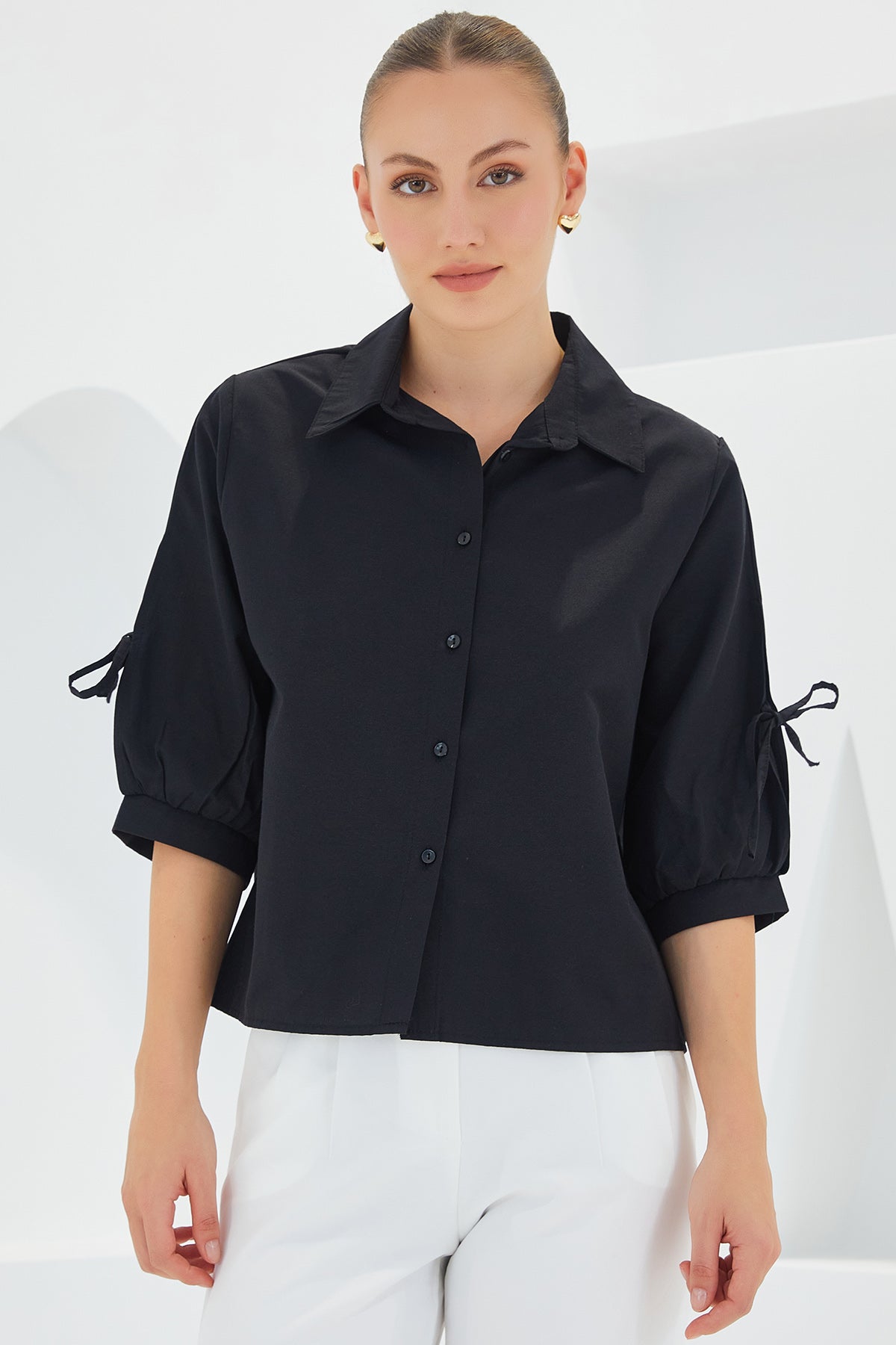 <tc>Crop top femme à détails de manches 20246</tc>