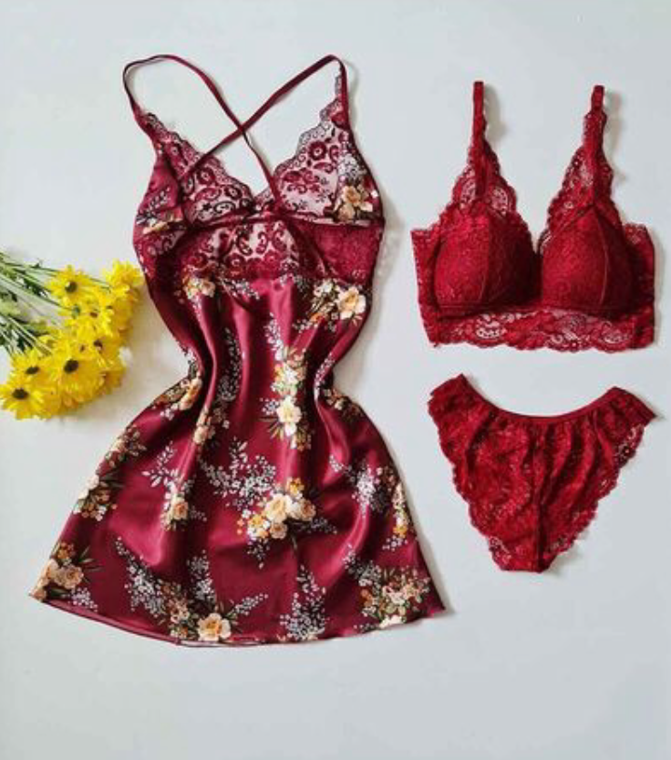 Tout sur la dot Combinaison chemise de nuit en satin à fleurs rouge Claret