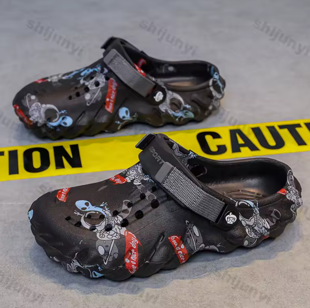 Men Shoes Slippers Men Garden Flat Sandals Platform Sandals Man Summer Sandals 2024 Male Sneakers Outdoor Flip Flops Home Clogs MU Group