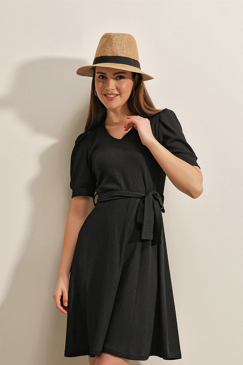 Robe Femme Maille avec Ceinture – Coupe Évasée
