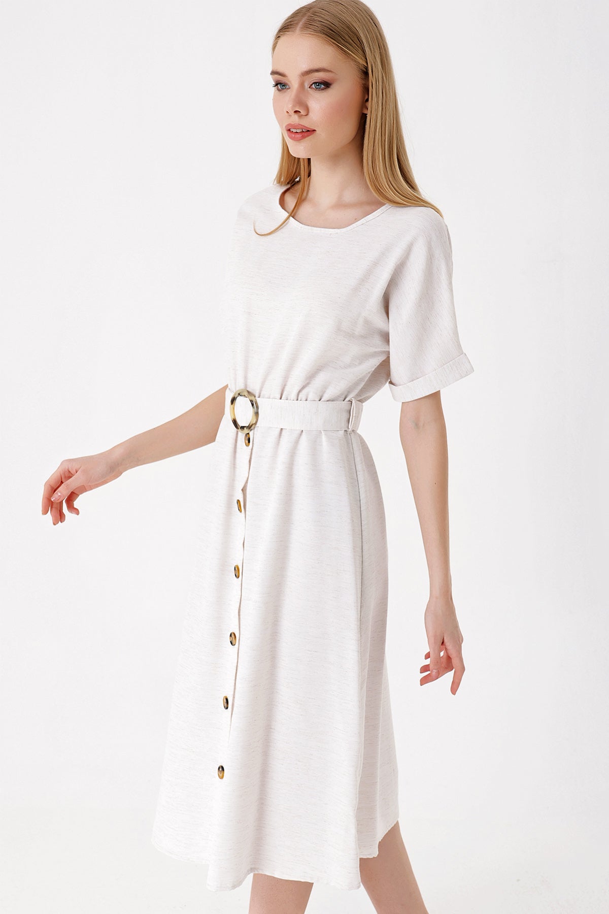 <tc>Robe en lin avec ceinture 2389.</tc>