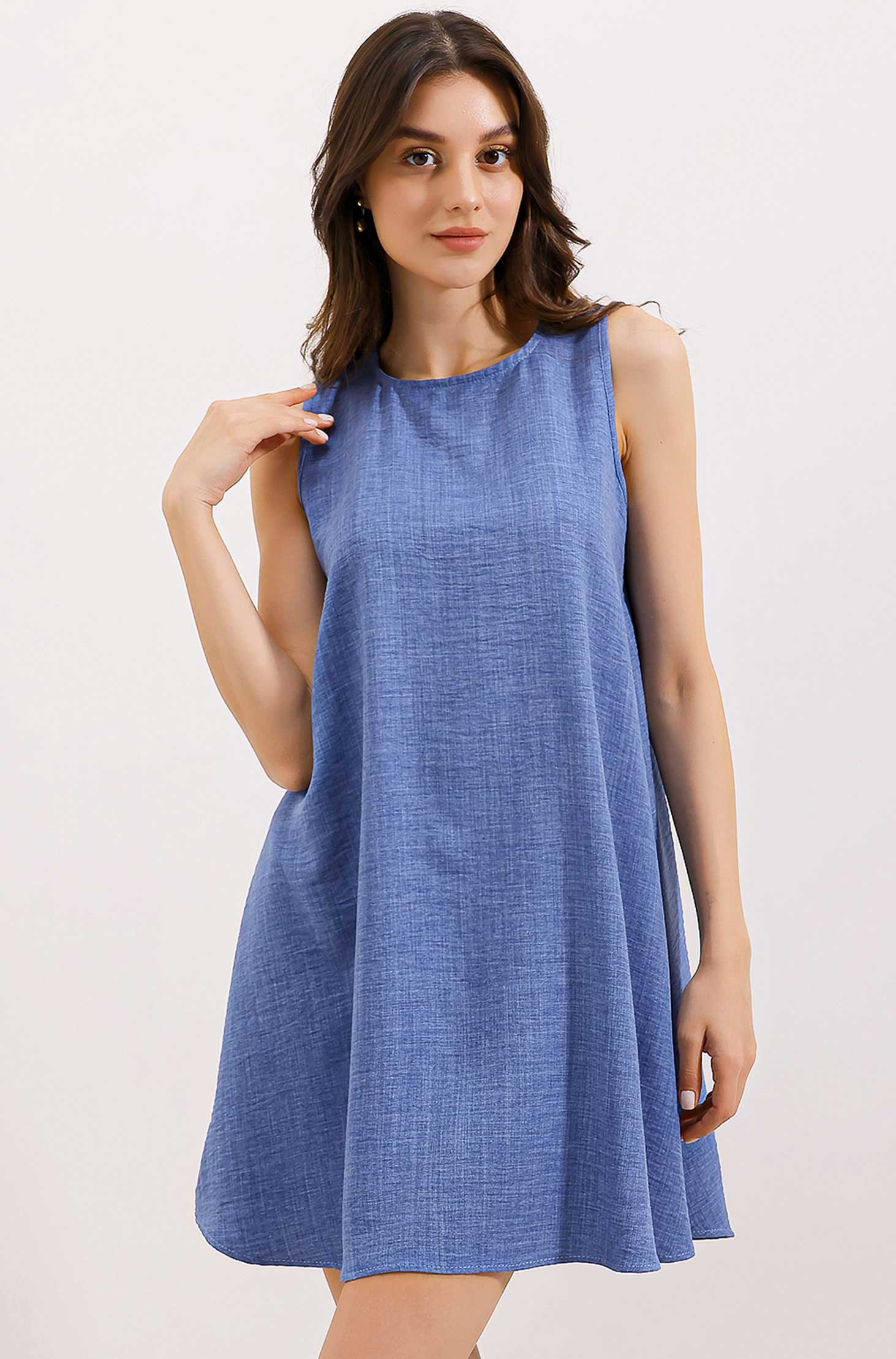 <tc>2444 robe mini en lin.</tc>