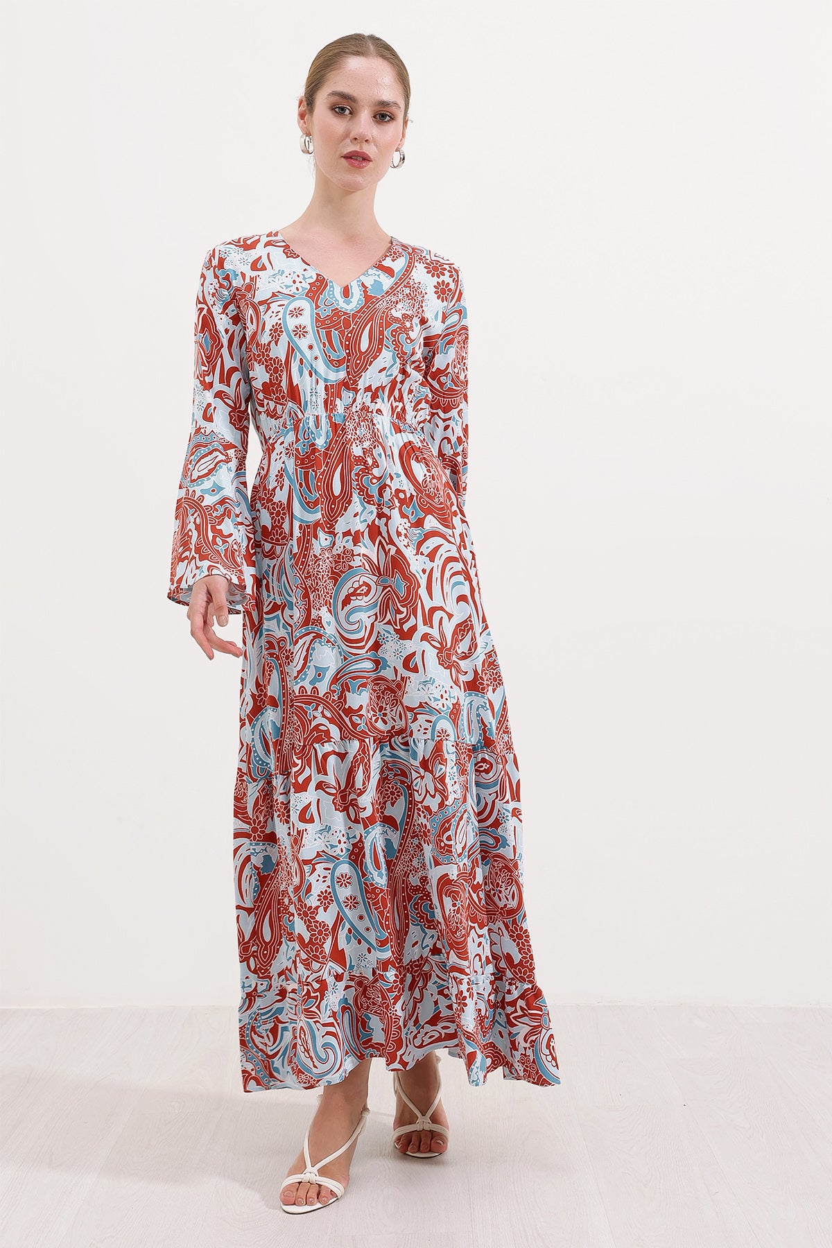 <tc>Robe longue à motifs 2454</tc>