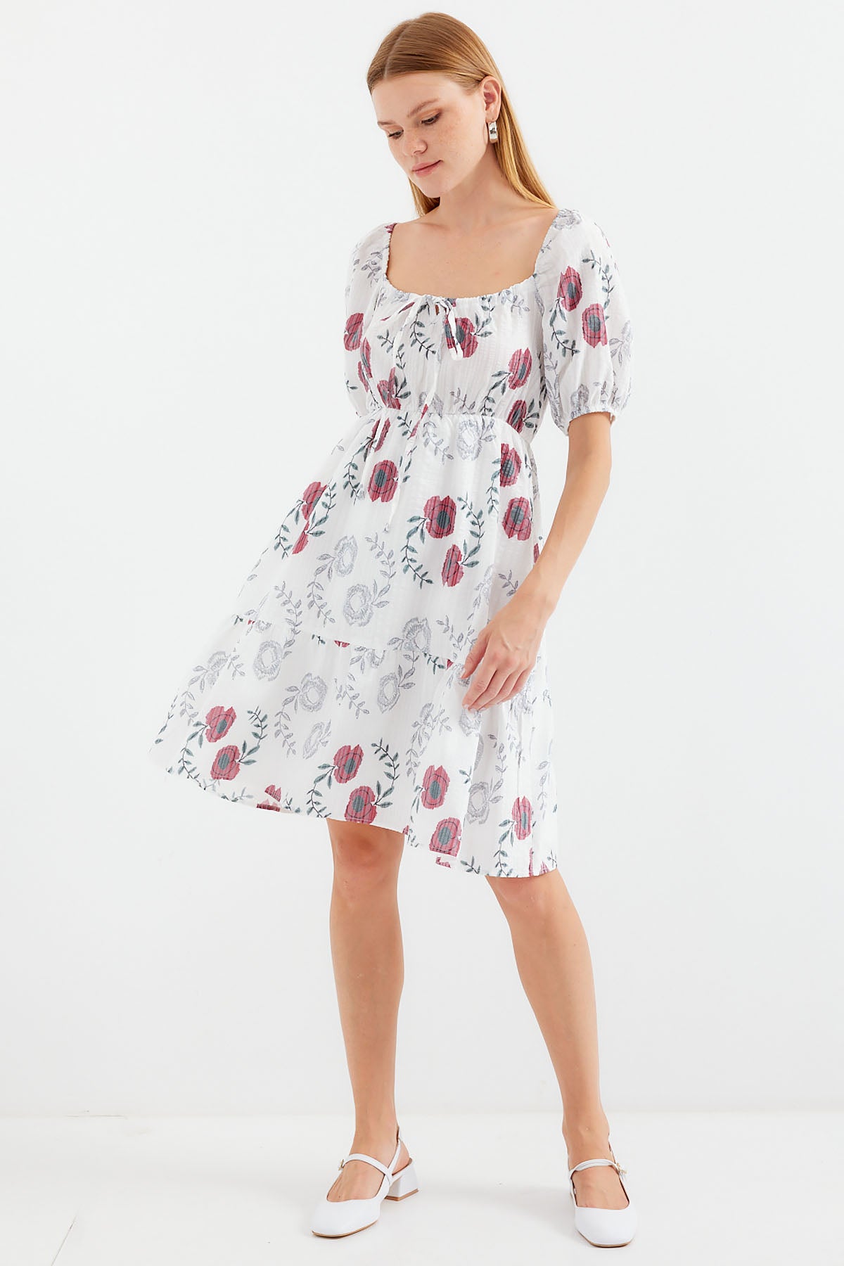 <tc>Robe mini évasée à motif 2508</tc>