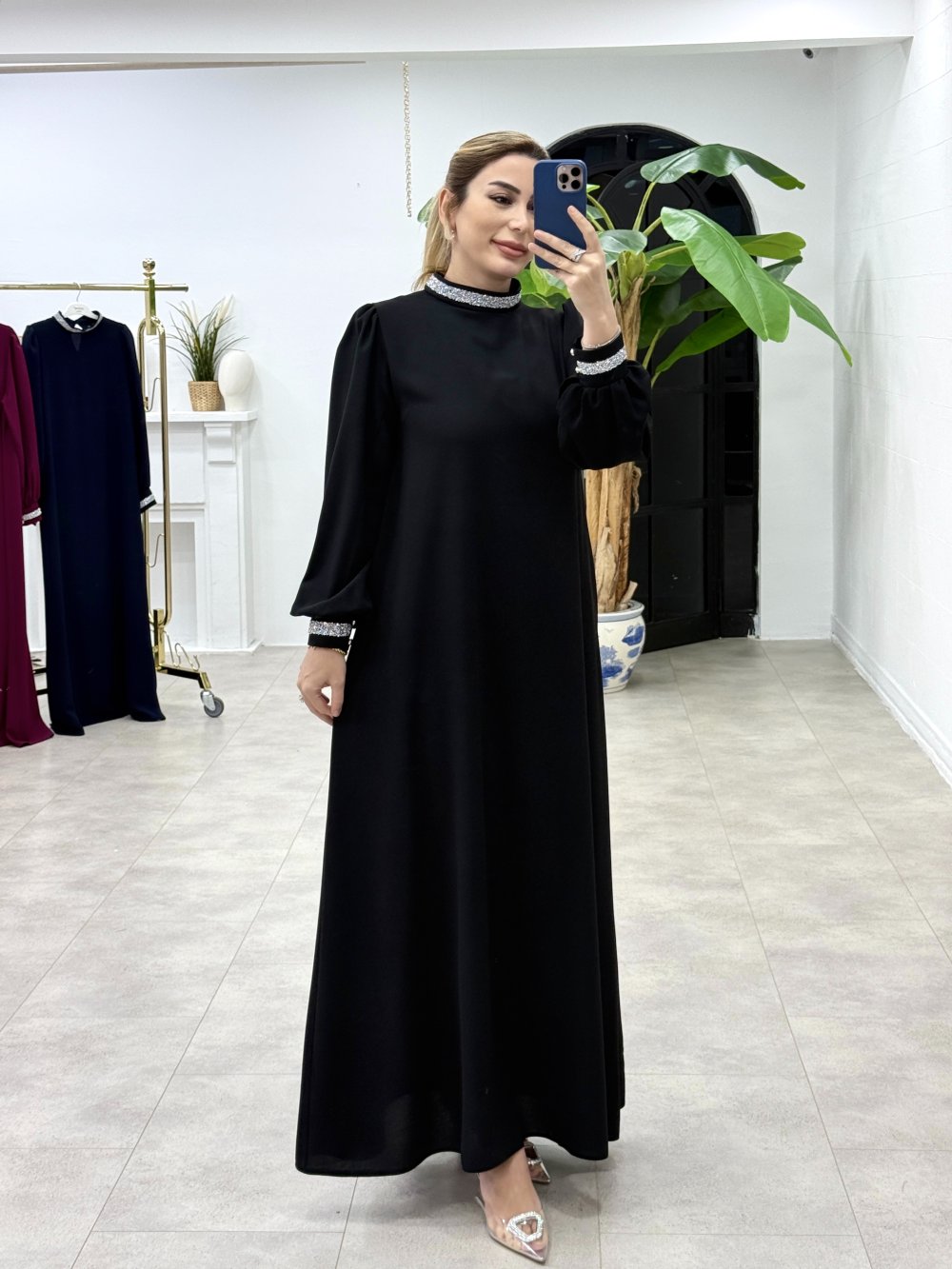 <tc>Robe Melike</tc>