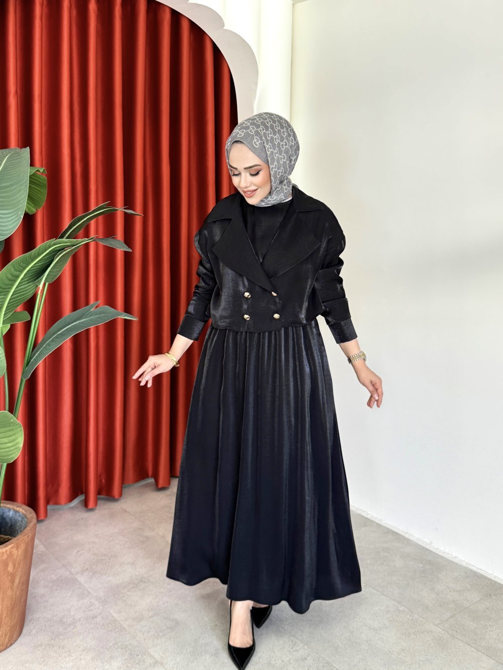 nida elbise