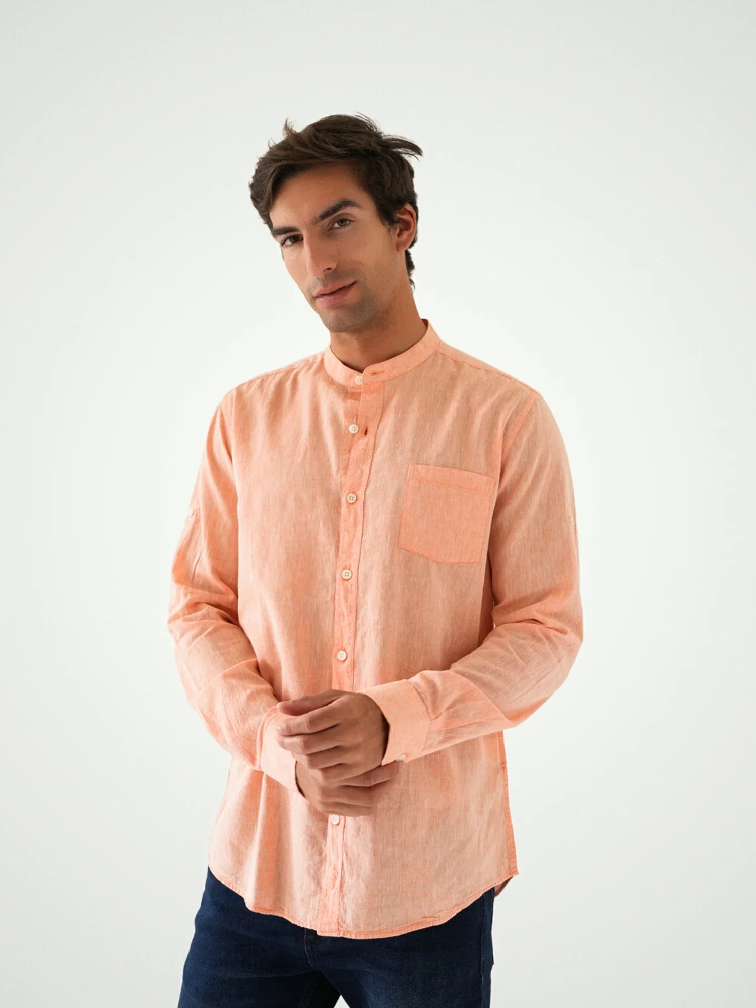 Chemise homme à manches longues, coupe moderne et design élégant.  - SHI24SEIS19429TM1