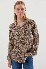 <tc>Chemise à motif graphique 3721.</tc>