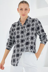 <tc>Chemise à motif graphique 3721.</tc>